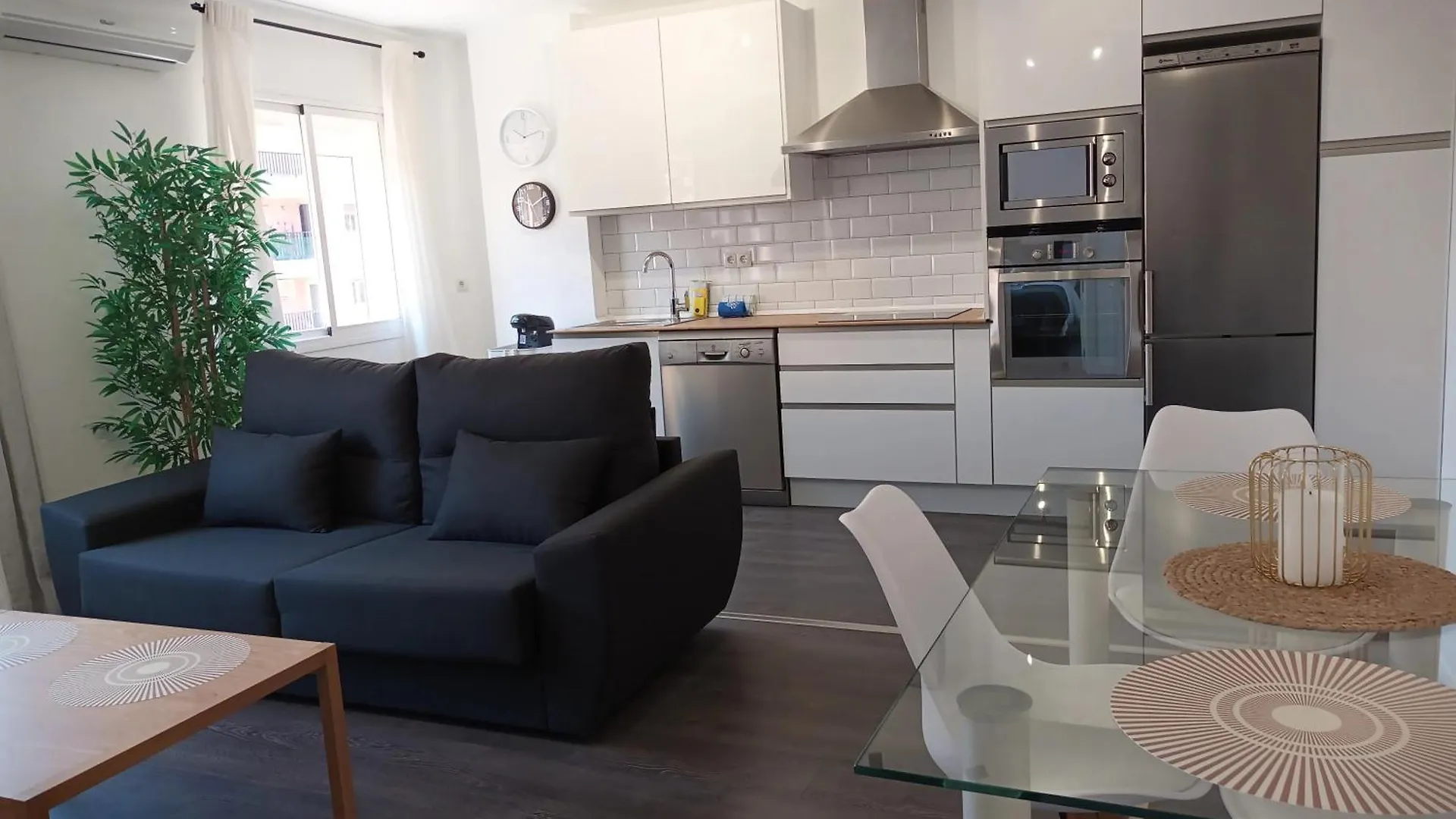 Apartamento Vacacional Cuarteles Málaga 0*,